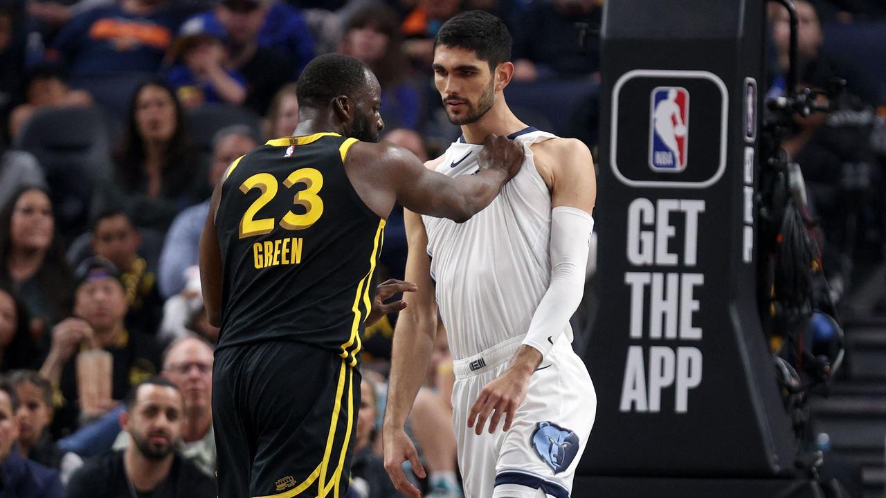 Draymond Green and Santi Aldama went at it. (Photo by EZRA SHAW / GETTY IMAGES NORTH AMERICA / Getty Images via AFP)
