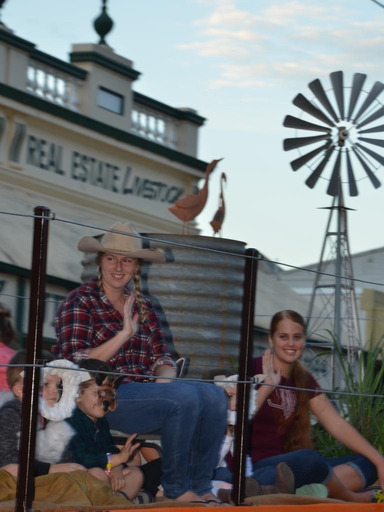 Charters Towers Country Music Festival 2019 Photos Townsville Bulletin