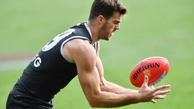 Power big man Scott Lycett has been dropped by Ken Hinkley.