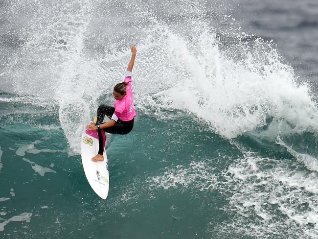 Sally Fitzgibbons goes to the edge in her heat at Bells. Picture: Jason Sammon