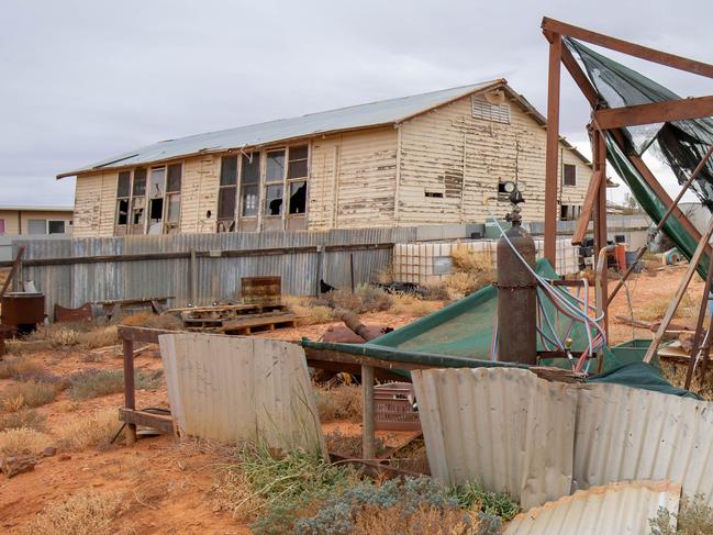 Brian McFarlane's front Property from the street in Andamooka SA. Pictured on April 5th 2023. Picture: Ben Clark