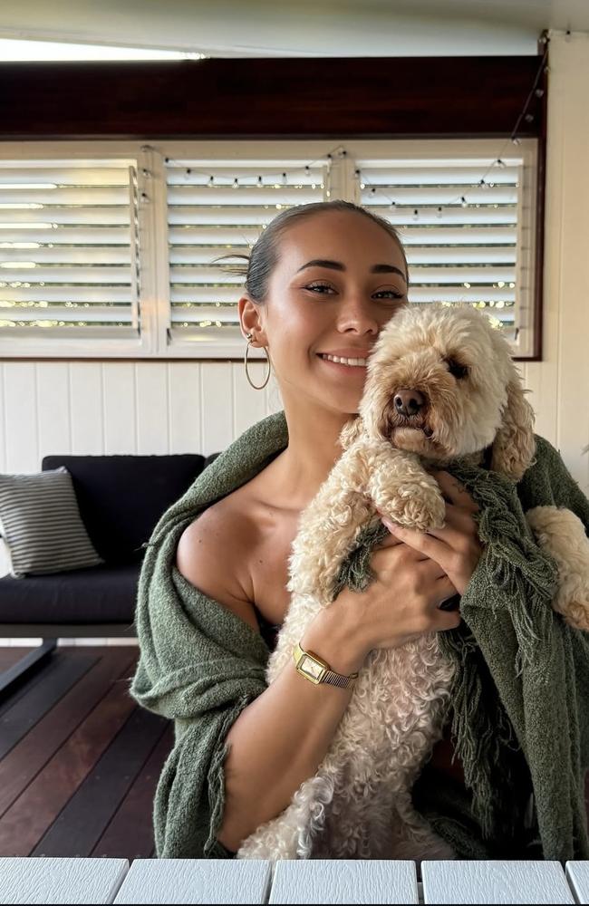 Reality TV star Callum Hole spotted kissing ex girlfriend Shawnee Schein Saturday afternoon and posted walking her dogs. Instagram