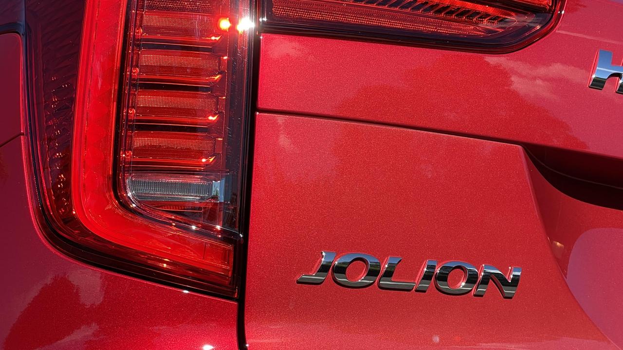 Ulasan Haval Jolion Lux 2022: Apakah SUV murah terlalu konyol untuk menjadi kenyataan?