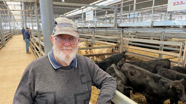 John Maddock from Bayrhyll Pty Ltd at Tallangatta said the results for his Angus weaners, which sold to 395c/kg liveweight, at the Wodonga store cattle sale, were pleasing and showed a market on the rise.