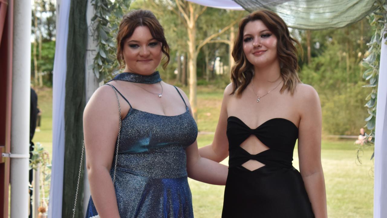 Piper Gosling and Ohana Fleming at the Gympie State High School Formal 2022.