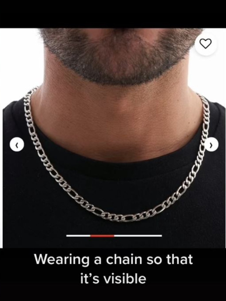 Men who wear visible chains around their necks. Picture: TikTok/ellienellijenkins