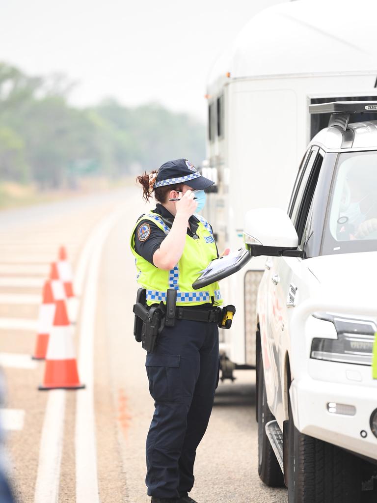 NT Police at the southern border control point in Katherine. Picture: Amanda Parkinson