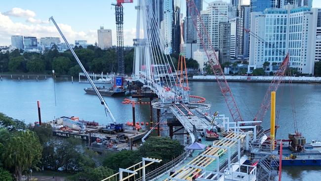 The much-anticipated Kangaroo Point Bridge is taking shape. Photo: Brisbane City Council.