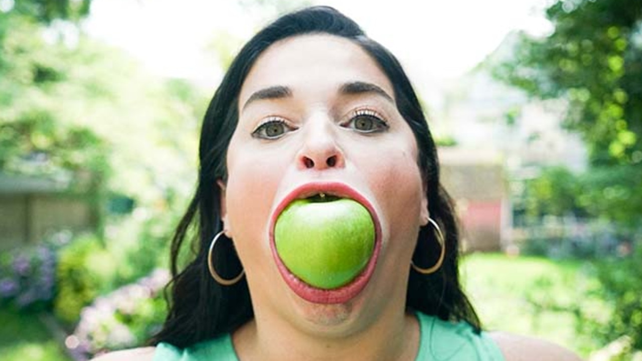 Samantha Ramsdell Wins Guinness Record For The Worlds Largest Mouth Gape Of A Female News Com