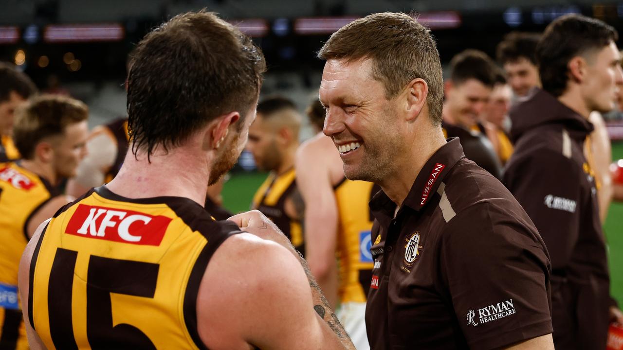 Lance Franklin says his former side Hawthorn has the ability to win the premiership under “super coach” Sam Mitchell (R). (Photo by Michael Willson/AFL Photos via Getty Images)