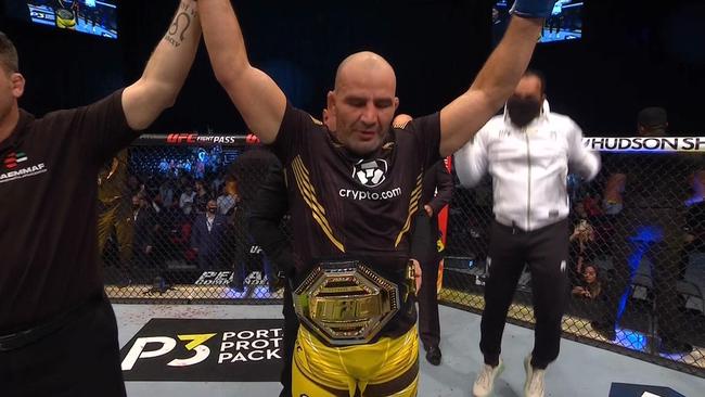 The 42-year-old left the UFC world in awe.