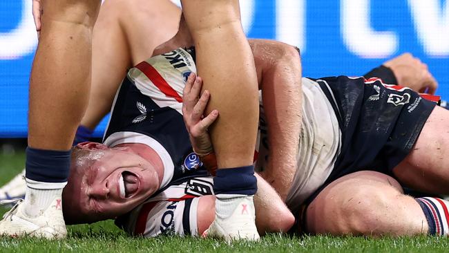 Drew Hutchison suffered suspected broken ribs and a punctured lung after copping knees in the back. Picture: Cameron Spencer/Getty Images