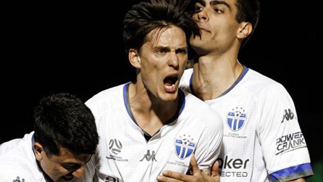 South Melbourne players celebrate a goal. Picture: Kou Media