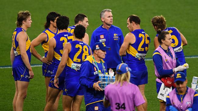 PERTH, AUSTRALIA - OCTOBER 03: Adam Simpson, Senior Coach addresses his players at three quarter time during the 2020 AFL First Elimination Final match between the West Coast Eagles and the Collingwood Magpies at Optus Stadium on October 03, 2020 in Perth, Australia. (Photo by Daniel Carson/AFL Photos via Getty Images)