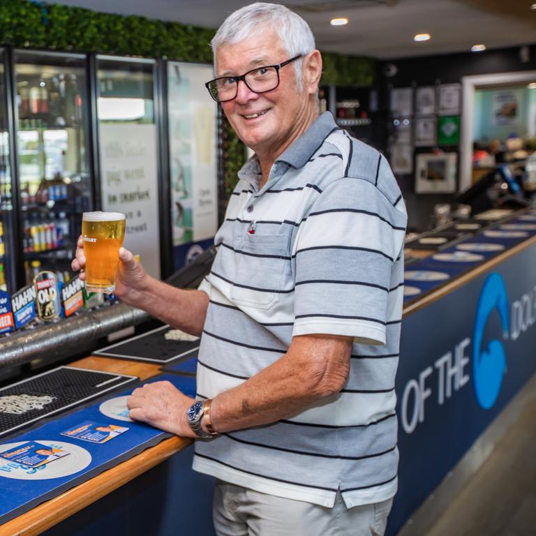 Paradise Point Bowls Club Chairman Alex McRae. Picture: Nigel Hallett