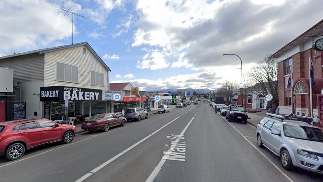 Main Street, Huonville.