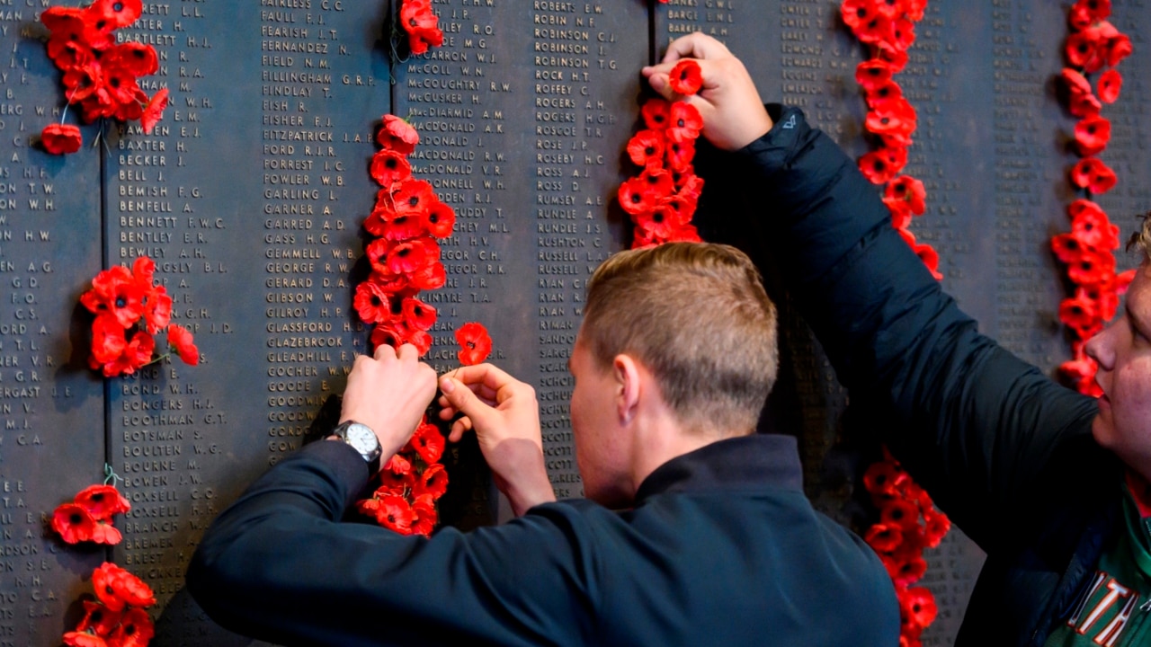 Australian War Memorial dedicates sculpture to veterans to acknowledge suffering