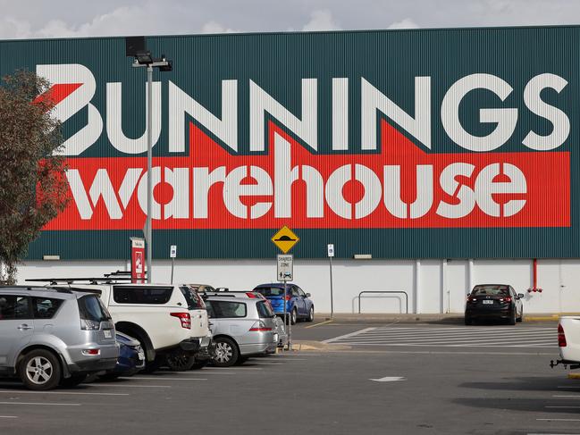 ADELAIDE, AUSTRALIA - NewsWire Photos AUGUST 24,  2021: A general view including signage of Bunnings store in Mile End, Adelaide. NCA NewsWire / David Mariuz