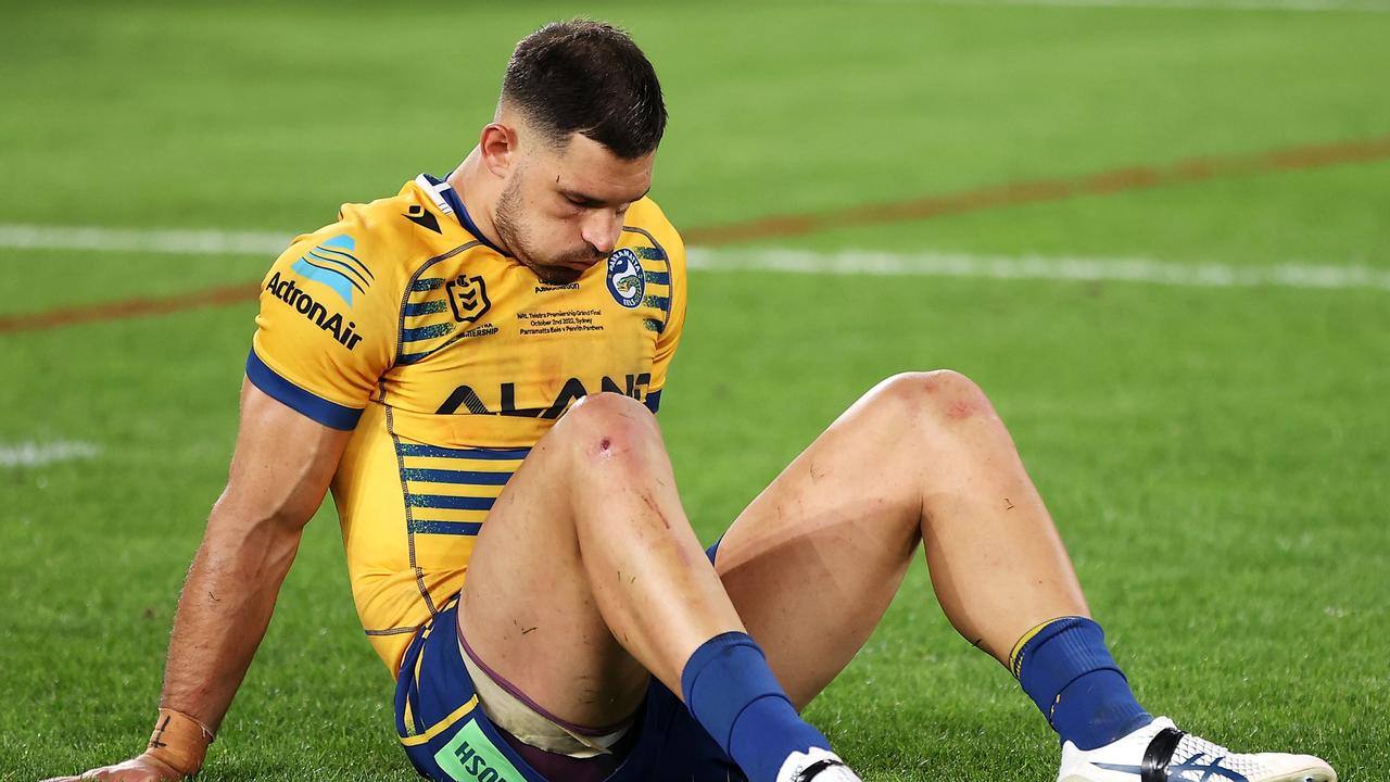 SYDNEY, AUSTRALIA - OCTOBER 02: Ryan Matterson of the Eels looks dejected after defeat in the 2022 NRL Grand Final match between the Penrith Panthers and the Parramatta Eels at Accor Stadium on October 02, 2022, in Sydney, Australia. (Photo by Mark Kolbe/Getty Images)