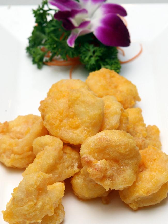 King prawn in salted egg.