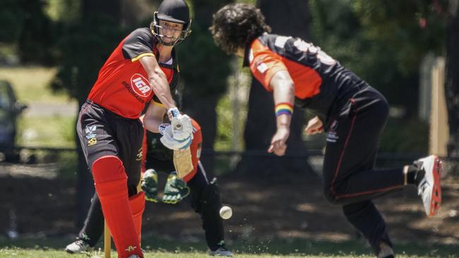 CSB: Tom Mutton batting for Beaumaris. Picture: Valeriu Campan