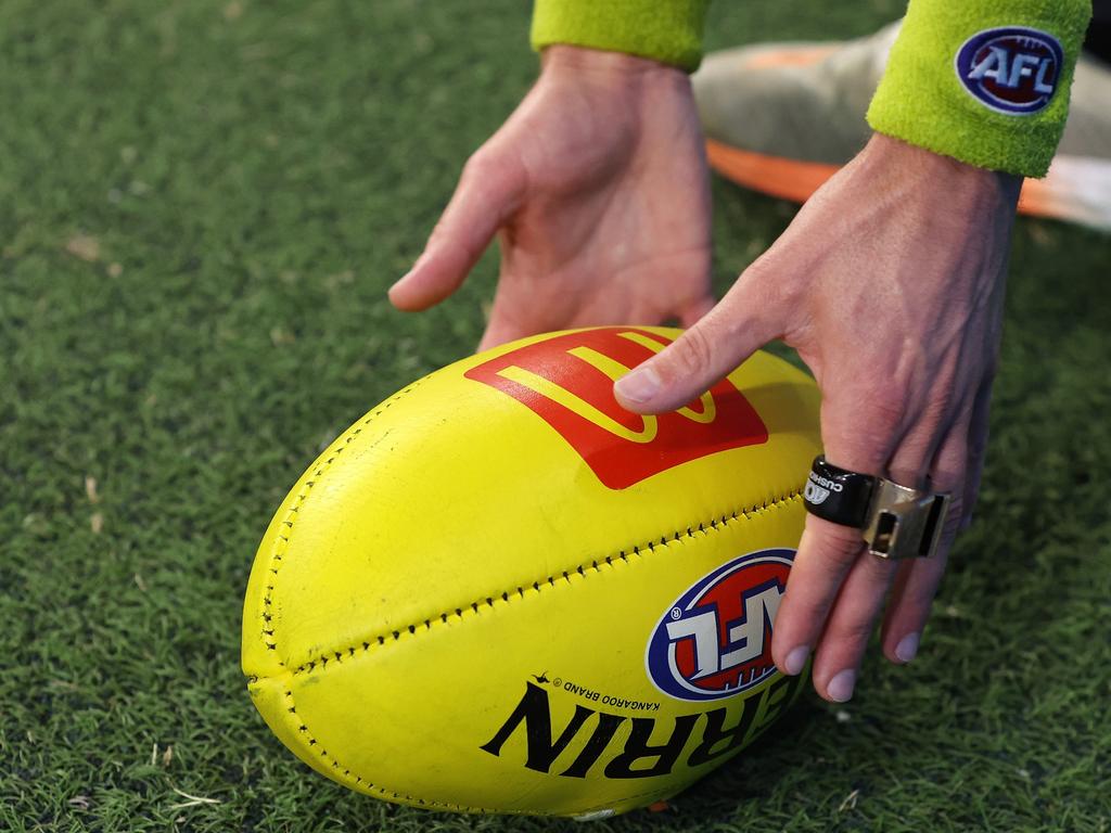 A number of AFL umpires want to access stats after games to assist with giving Brownlow votes. Picture: Getty Images