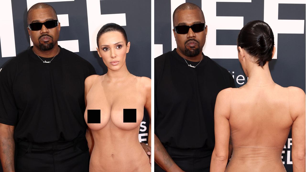 Kanye’s wife attends Grammys totally nude