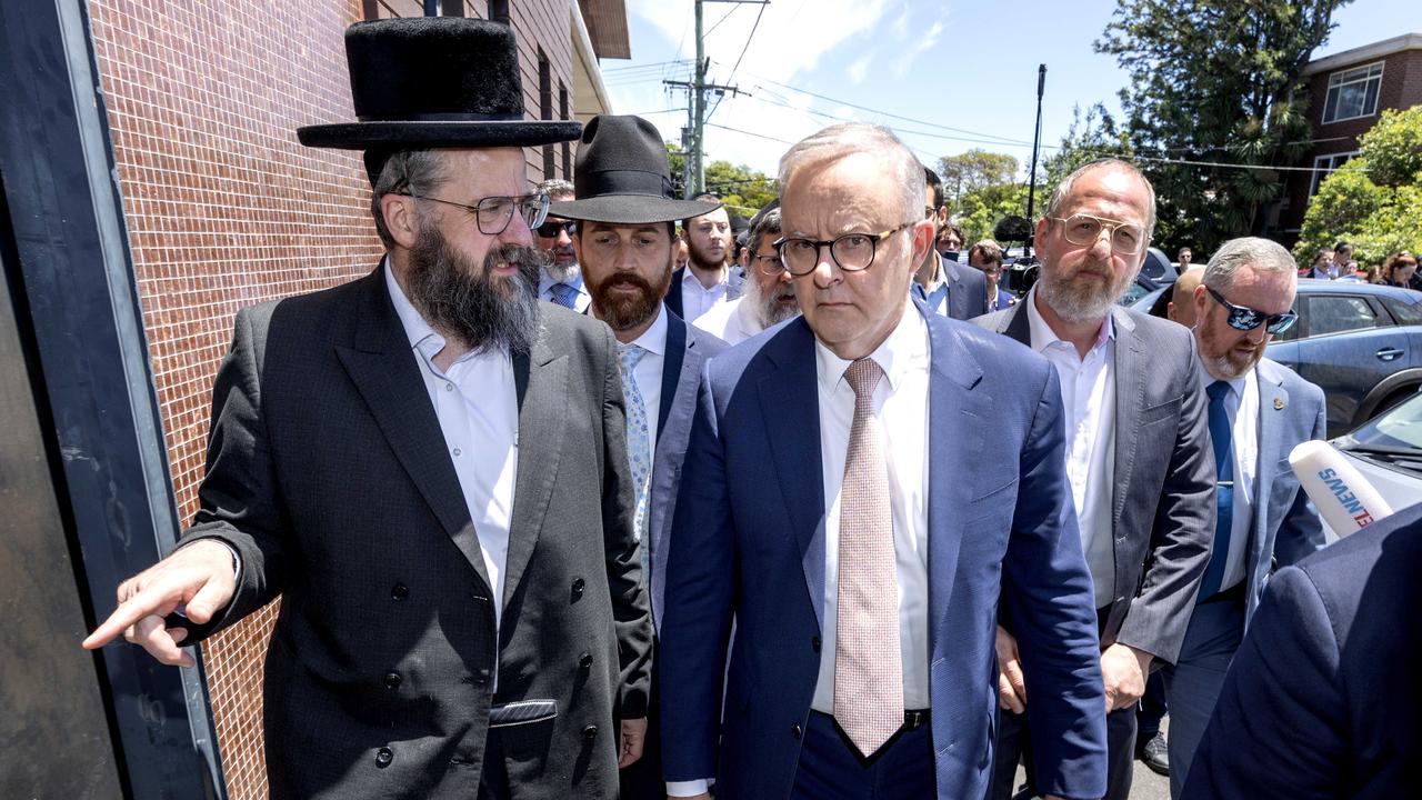 Prime Minister Anthony Albanese visited a synagogue in Melbourne that was firebombed last week. Picture: NewsWire / David Geraghty