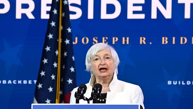 Without further action, we risk a longer, more painful recession now -- and long-term scarring of the economy later, Janet Yellen will say. (Photo by Chandan KHANNA / AFP)