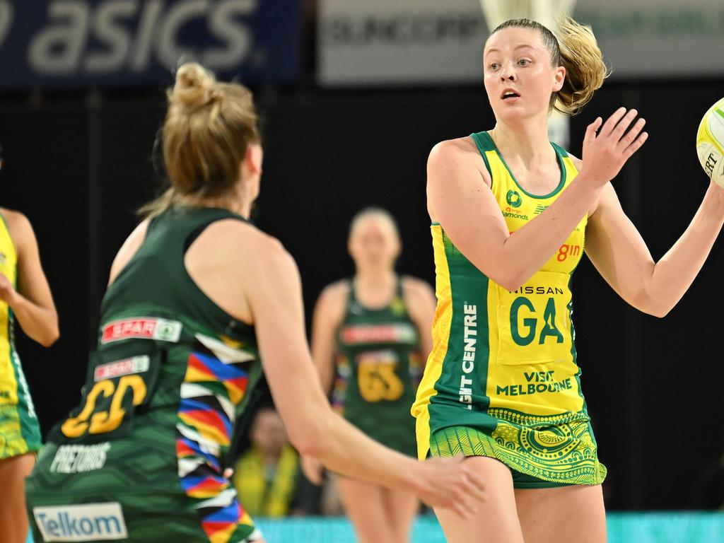 CAIRNS, AUSTRALIA - OCTOBER 25: Sophie Dwyer of the Diamonds in action during game one of the International Test series between Australia Diamonds and South Africa Proteas at Cairns Convention Centre on October 25, 2023 in Cairns, Australia. (Photo by Emily Barker/Getty Images)