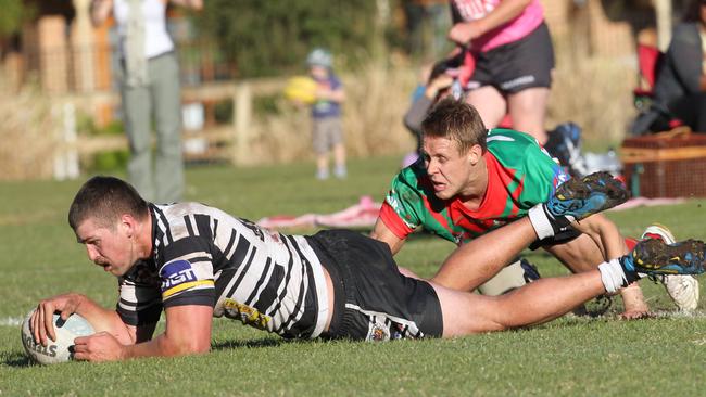 Matthews scores a try for the Seagulls in a 2011 Intrust Super Cup semi-final against Wynnum Manly. 