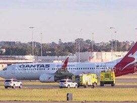 ‘Smoking engine’ grounds Qantas plane