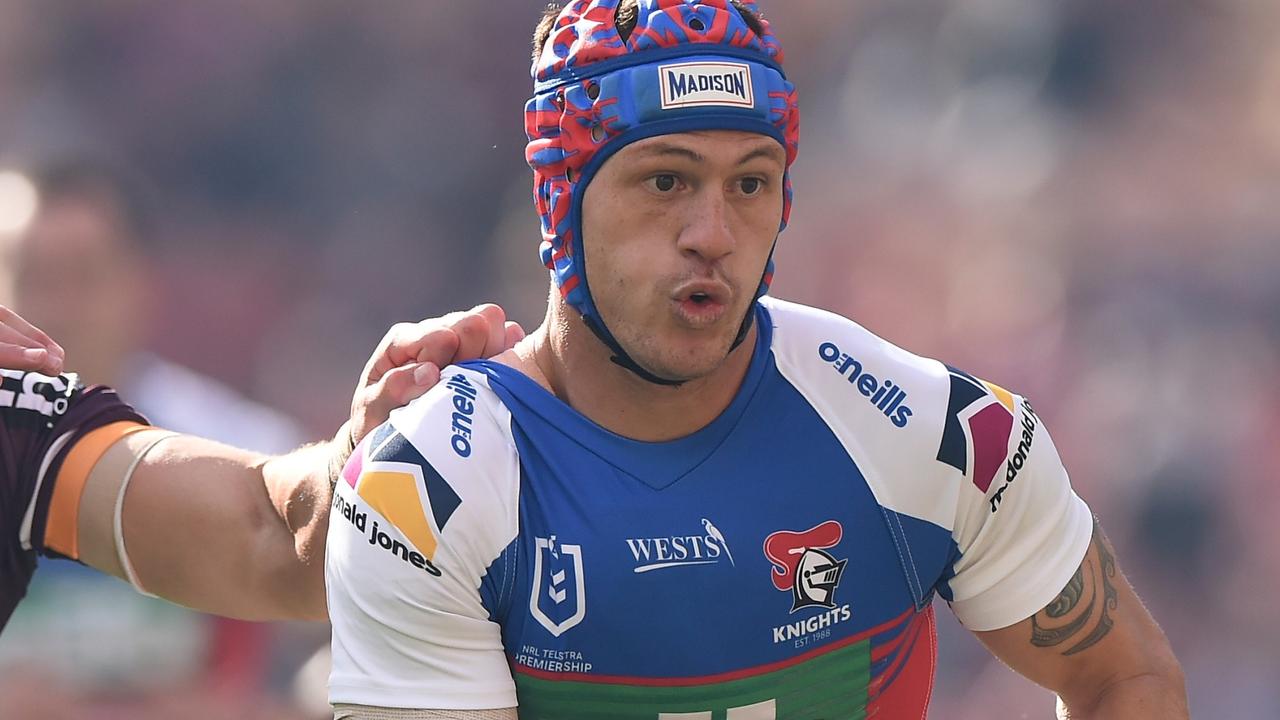 BRISBANE, AUSTRALIA - SEPTEMBER 04: Kalyn Ponga of the Knights runs with the ball during the round 25 NRL match between the Brisbane Broncos and the Newcastle Knights at Suncorp Stadium, on September 04, 2021, in Brisbane, Australia. (Photo by Matt Roberts/Getty Images)