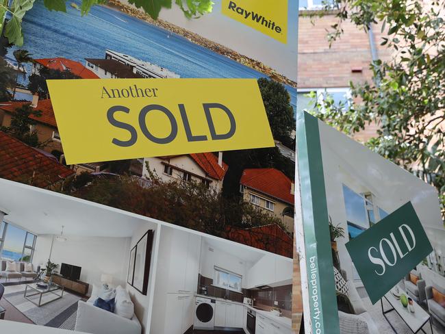 SYDNEY, AUSTRALIA - NewsWire Photos November 3, 2021: Generics stock photos of housing and real estate signage. Picture: NCA NewsWire / David Swift