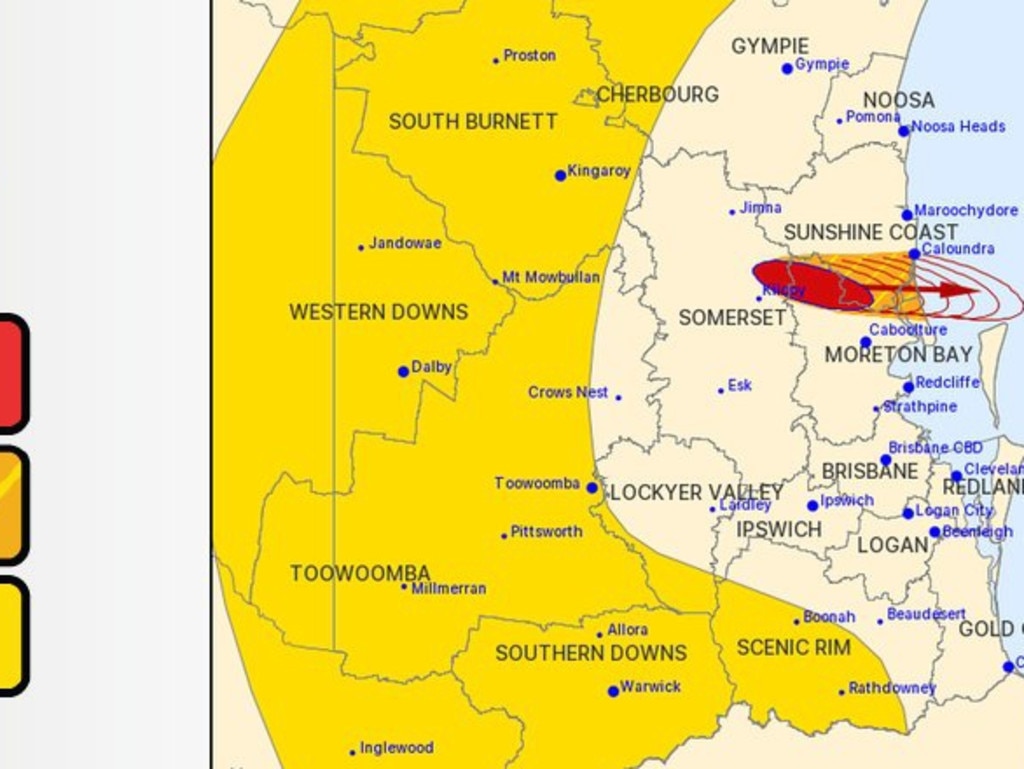 The weather bureau has issued a severe storm warning for activity near the Glass House Mountains which Caloundra in the firing line.