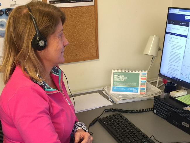 Lifeline Northern Rivers  is calling for 20 new volunteers to join the team to  answer lifesaving calls from the Lismore call centre.