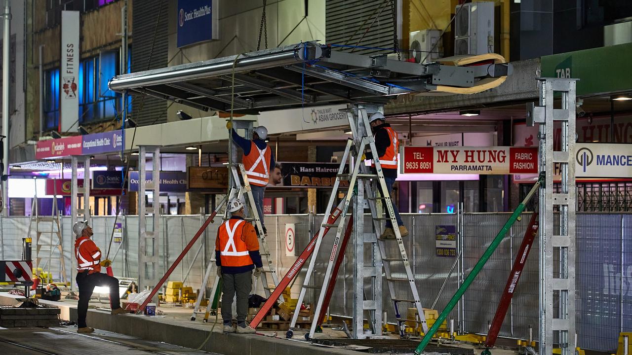 Canopy lift at Church St Parramatta. The new light rail route has been setback to now open in 2024.