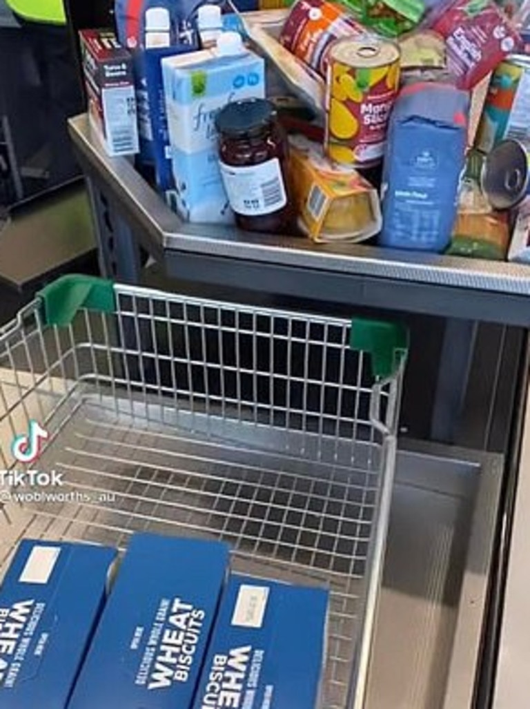 A Woolworths employee has confirmed a game-changing trolley hack that could save you time at the checkout. Picture: TikTok