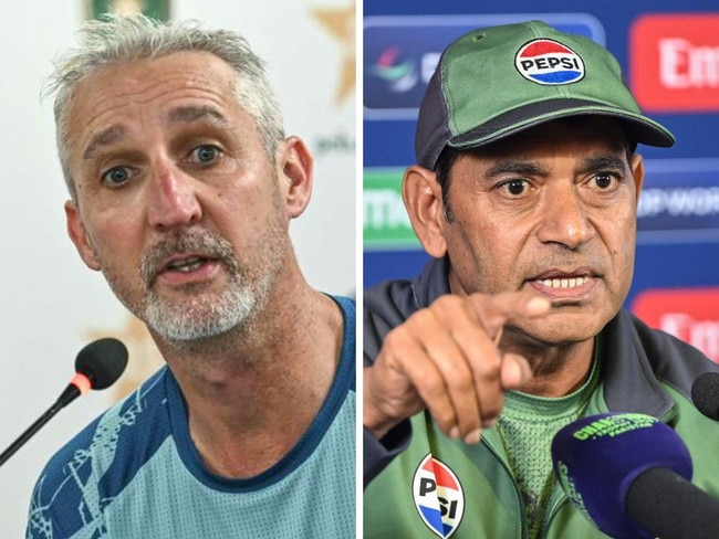 Jason Gillespie and Aaqib Javed.