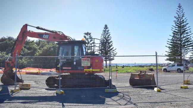 Work has commenced on the North Wall upgrade project in Coffs Harbour. Photo: Jasmine Minhas