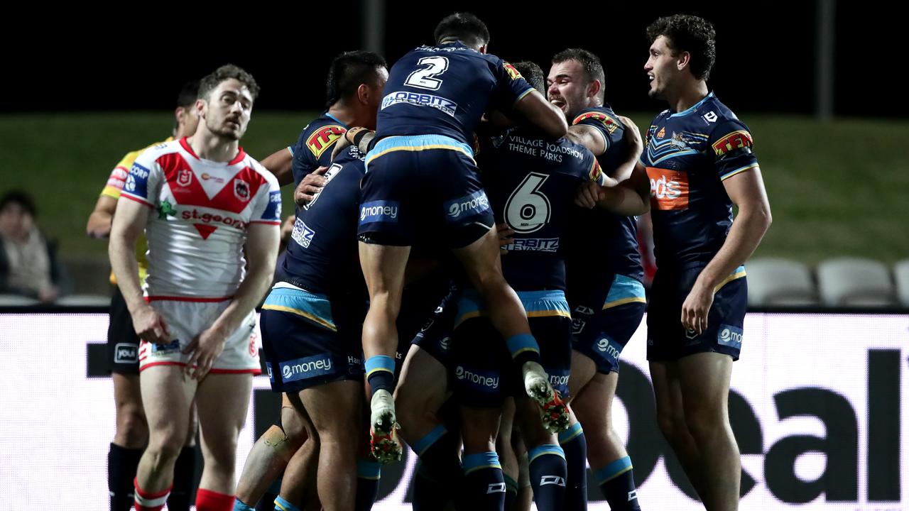 The Titans celebrate their win. (Photo by Mark Metcalfe/Getty Images)