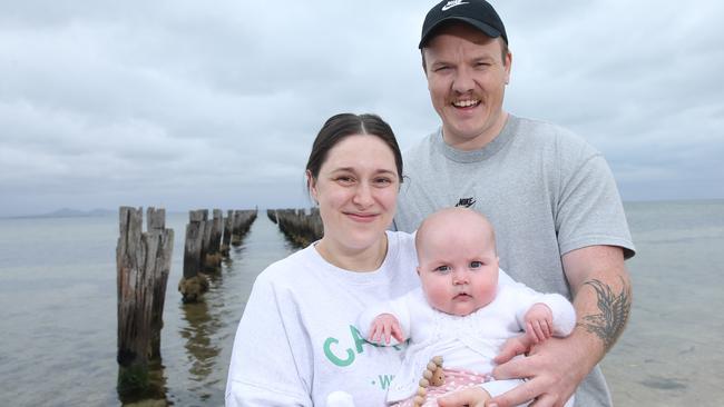 Curlewis couple Michael and Kimberley Bell are taking part in Run for the Kids. Picture: Alan Barber