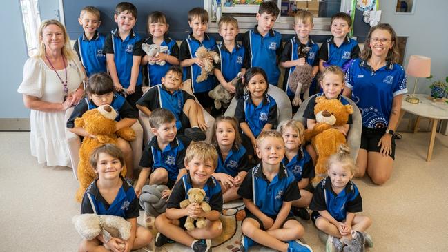 One Mile State School Prep E 2023 - Back Row (L-R): Mrs Lyndy Edwards (teacher) Levi, Hamish, Mackenzie, Jase, Lincoln, Deklan, Kyah, Hudson, Mrs Nicole Smith (teacher aide). <br/>Second from back row: Ivy, Mason, Sally, Lexi. Third row: Parker, Freya, Olivia. <br/>Front row: Negen, William, Nixon, Tillie. Picture: Christine Schindler