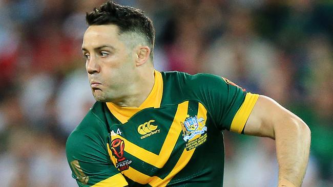 The Roosters have chosen Cronk over Pearce.