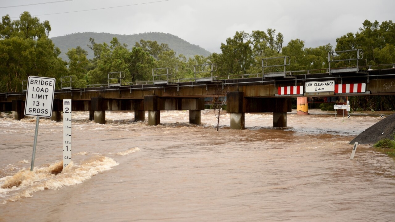 Severe weather warning issued as ex-tropical cyclone Imogen batters north Qld 