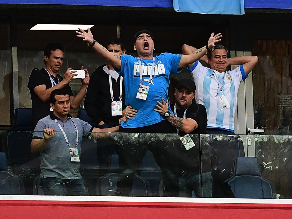 Diego Maradona dead: 2018 World Cup, cocaine collapse