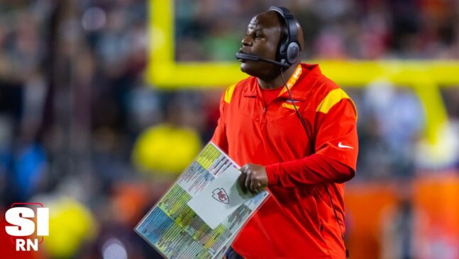 Commanders hire Eric Bieniemy as assistant head coach/offensive