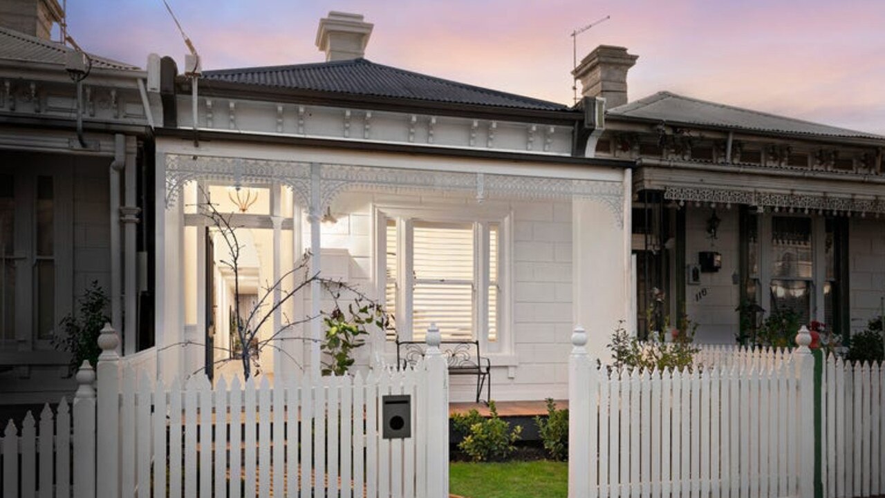 The house is located in the Albert Park Village.