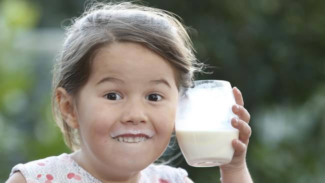 Shoppers urged to buy Australian-made dairy products to help battling