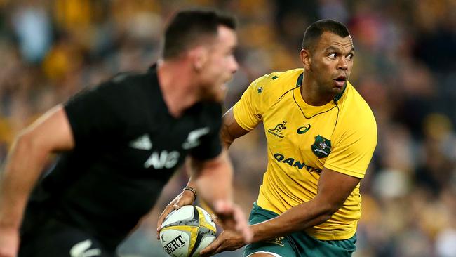 Kurtley Beale passes the ball at ANZ Stadium last year.